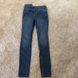 High waisted Hollister skinny jeans